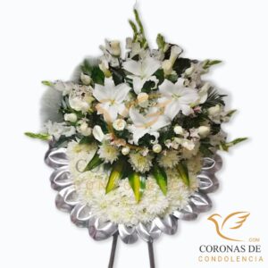Arreglos florales para difuntos - Corona funebre de 18 rosas blancas corona 01